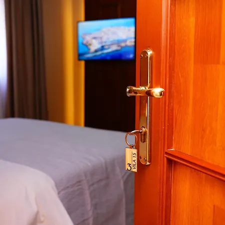 15 By Nam Nam ホテル ティラナ