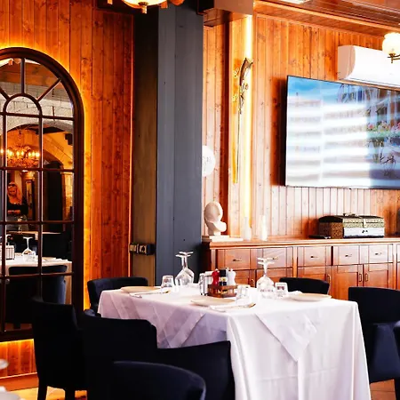 15 By Nam Nam Hotel 4*