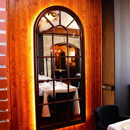 15 By Nam Nam 4* Tirana