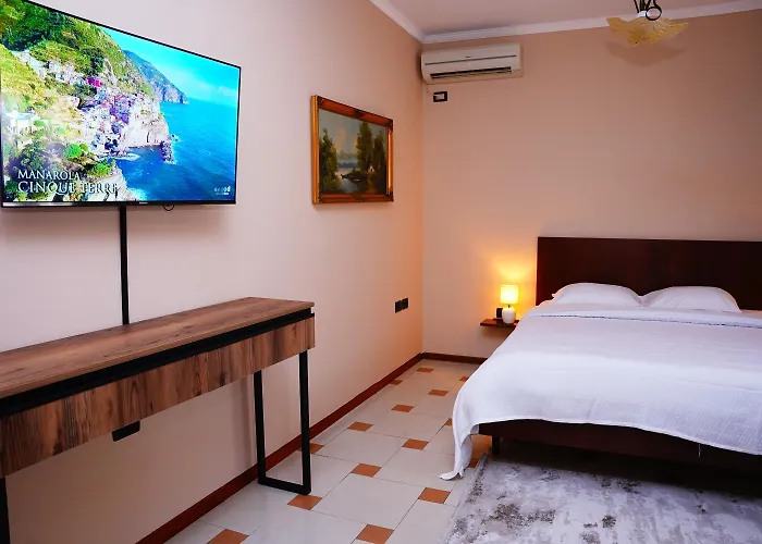 호텔 15 By Nam Nam 티라나