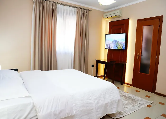 15 By Nam Nam 4* 티라나