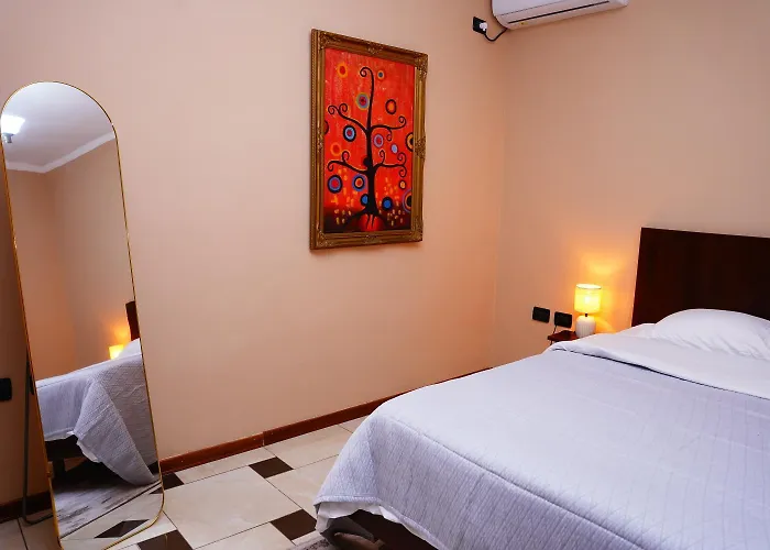 15 By Nam Nam 4* 티라나