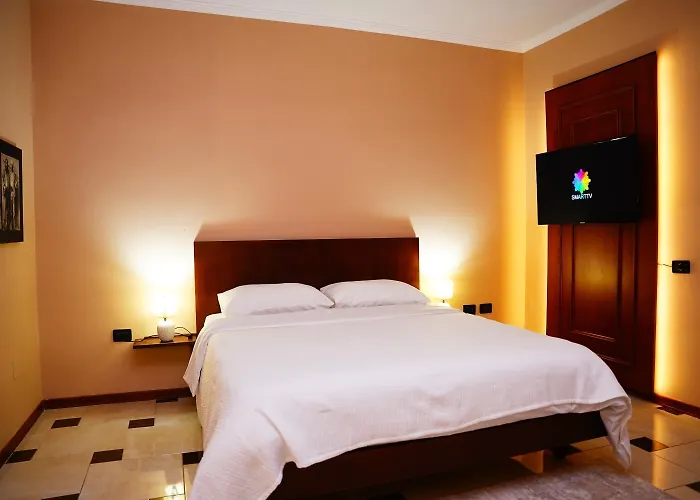 호텔 15 By Nam Nam