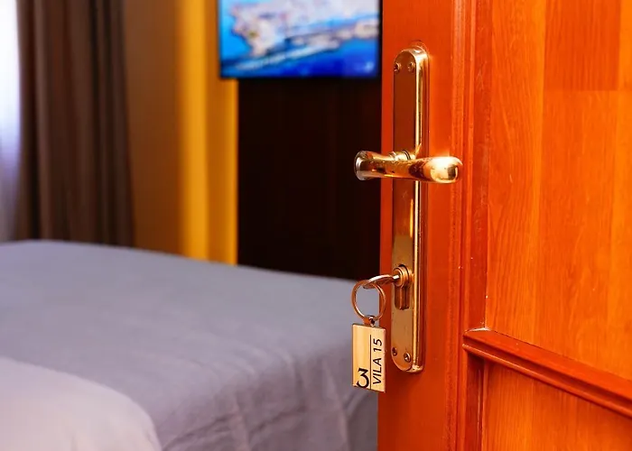 15 By Nam Nam 호텔 티라나